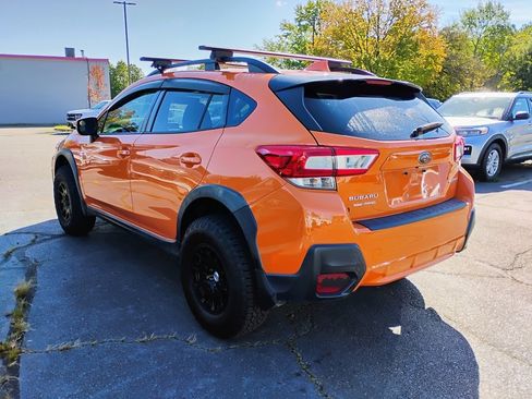 Used 2018 Subaru Crosstrek 2.0i Premium w/ Eyesight System image 5