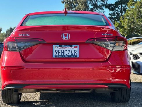 Used 2023 Honda Civic Touring image 5