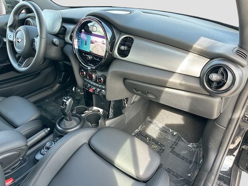 Used 2024 MINI Cooper S FWD image 28