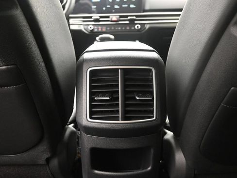 Used 2026 Kia Sportage EX FWD image 26