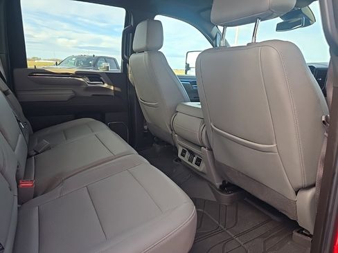 Used 2024 Chevrolet Silverado 2500 LTZ image 22