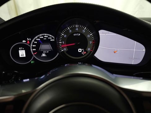 Used 2020 Porsche Panamera GTS AWD/4WD image 22