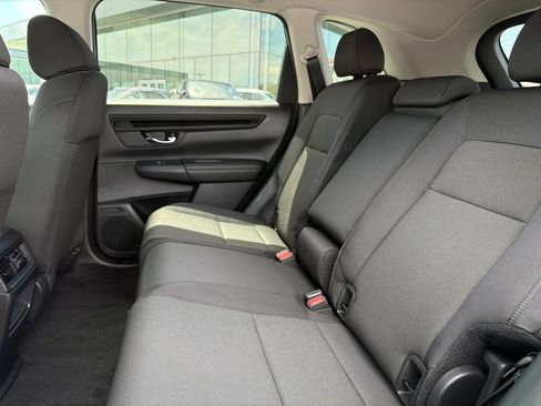 Used 2025 Honda CR-V LX image 19