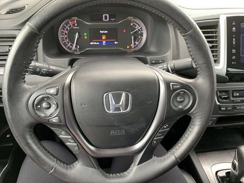 Used 2017 Honda Ridgeline RTL-T image 19