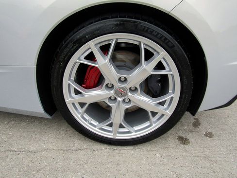 Used 2021 Chevrolet Corvette Stingray Premium Conv w/ Z51 Performance Package image 24