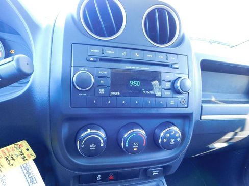 Used 2016 Jeep Patriot 75th Anniversary w/ Power Value Group image 10