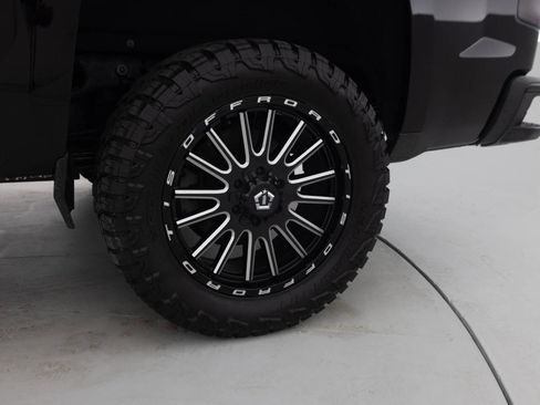 Used 2017 Chevrolet Silverado 1500 LT w/ All Star Edition AWD/4WD image 22