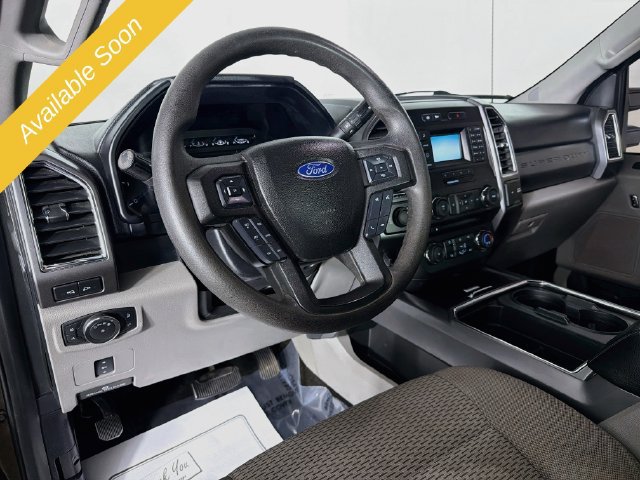 Used 2017 Ford F250 XLT w/ XLT Value Package AWD/4WD image 9