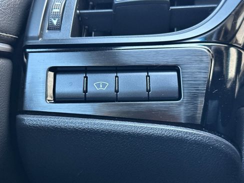 Used 2024 Lexus ES 300h w/ Premium Package FWD image 31