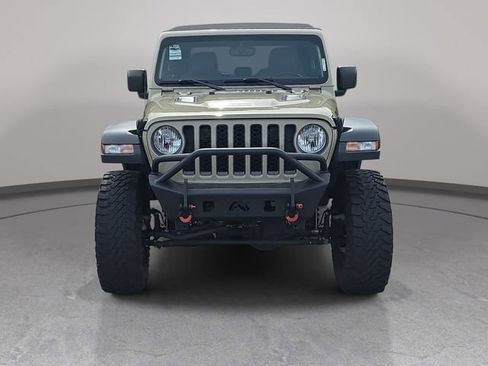 Used 2022 Jeep Gladiator Rubicon w/ Trailer Tow Package AWD/4WD image 2