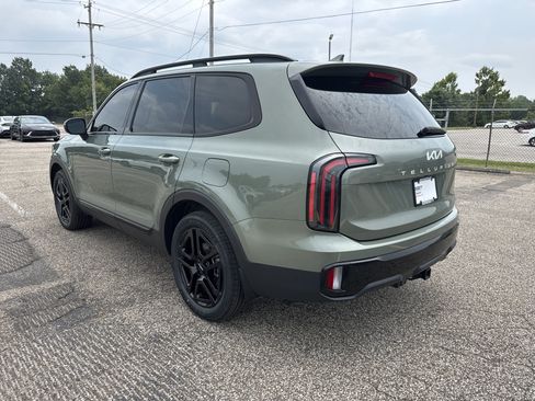 Used 2024 Kia Telluride EX X-Line AWD/4WD image 3