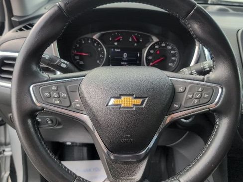 Used 2020 Chevrolet Equinox LT w/ Driver Convenience Package FWD image 22