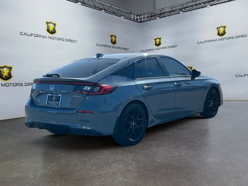 Used 2023 Honda Civic Sport image 5