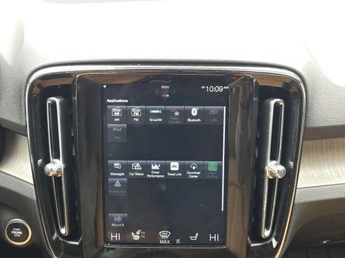 Used 2019 Volvo XC40 T5 Inscription image 34