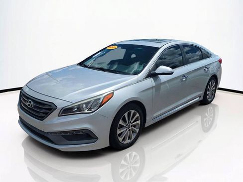 Used 2017 Hyundai Sonata Sport w/ Value Edition Package 02 FWD image 9