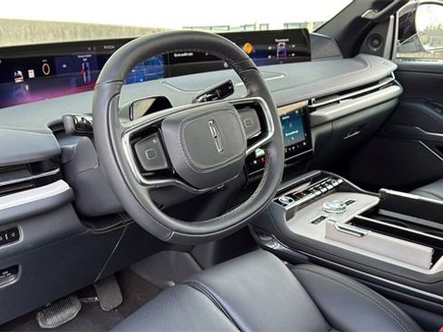 New 2026 Lincoln Navigator L Reserve w/ Jet Appearance Package image 21