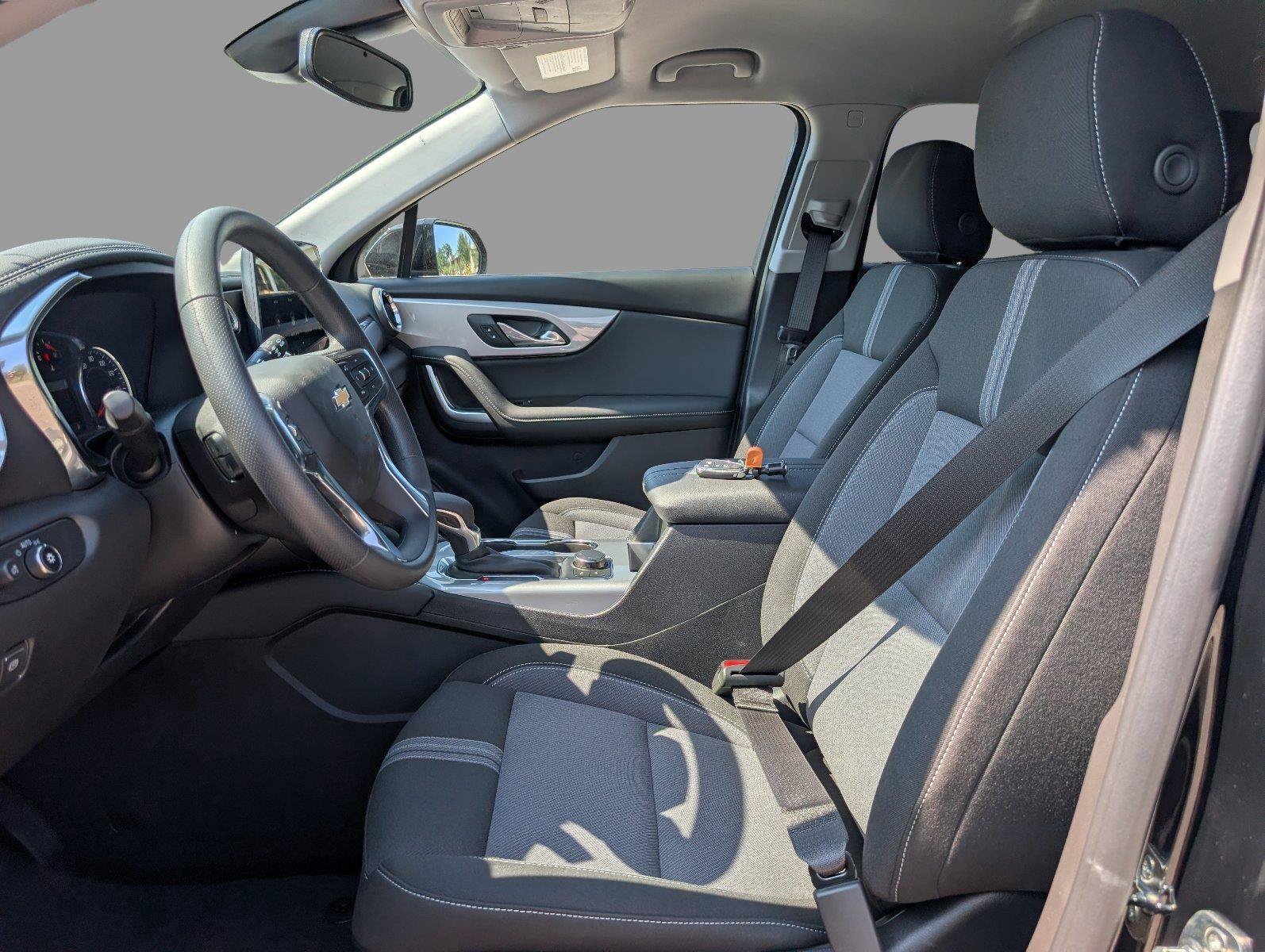 New 2026 Chevrolet Blazer LT w/ Convenience Package FWD image 16