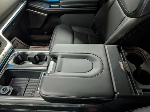 New 2026 Ford Expedition Max Platinum AWD/4WD image 14