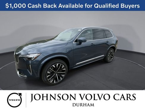 New 2026 Volvo XC90 T8 Plus AWD/4WD image 4