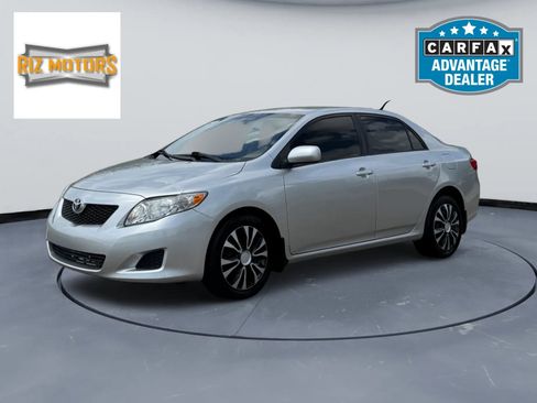 Used 2009 Toyota Corolla FWD image 1