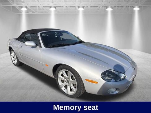 Used 2003 Jaguar XK8 Convertible RWD image 9