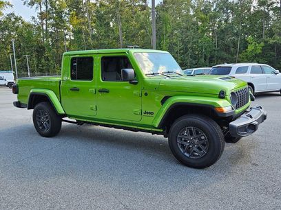 New 2025 Jeep Gladiator Sport