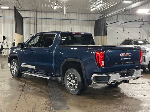 Used 2020 GMC Sierra 1500 SLE w/ X31 Off-Road Package AWD/4WD image 5