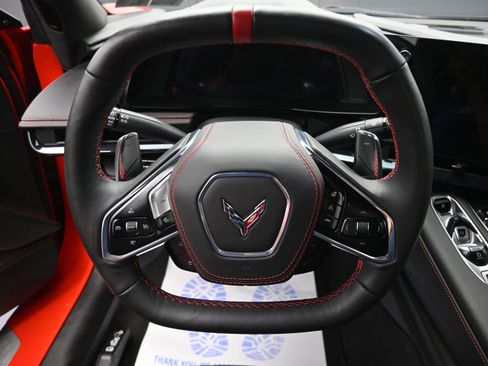 Used 2024 Chevrolet Corvette Stingray Premium Conv w/ Z51 Performance Package RWD image 14