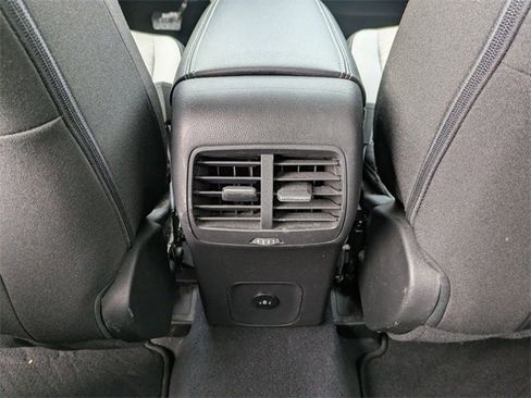 Used 2023 Ford Escape Active image 17