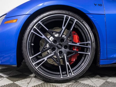 Used 2023 Audi R8 V10 performance image 35