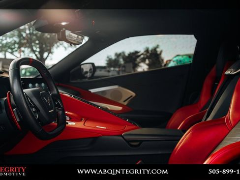 Used 2022 Chevrolet Corvette Stingray Preferred Cpe w/ Z51 Performance Package RWD image 20