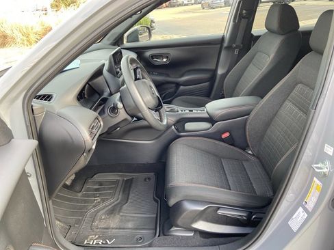 Used 2024 Honda HR-V Sport image 33