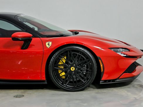 Used 2023 Ferrari SF90 Stradale image 14
