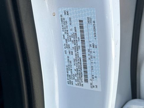 Certified 2024 Ford F250 XLT AWD/4WD image 27