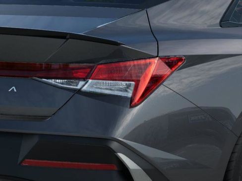 New 2026 Hyundai Elantra SEL Sport Premium FWD image 10