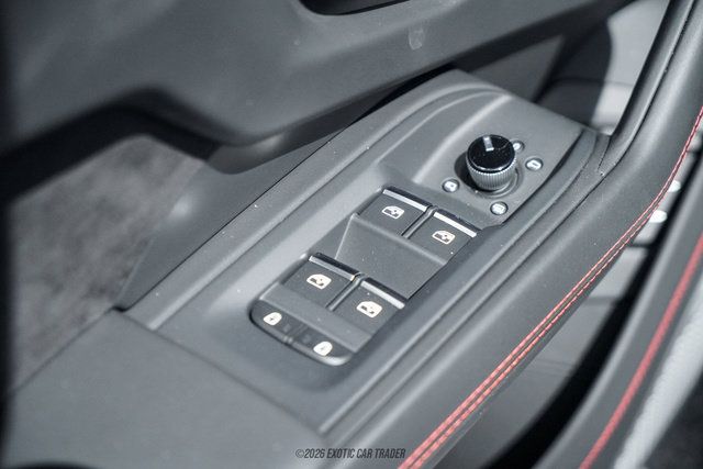 Used 2024 Lamborghini Urus S AWD/4WD image 24