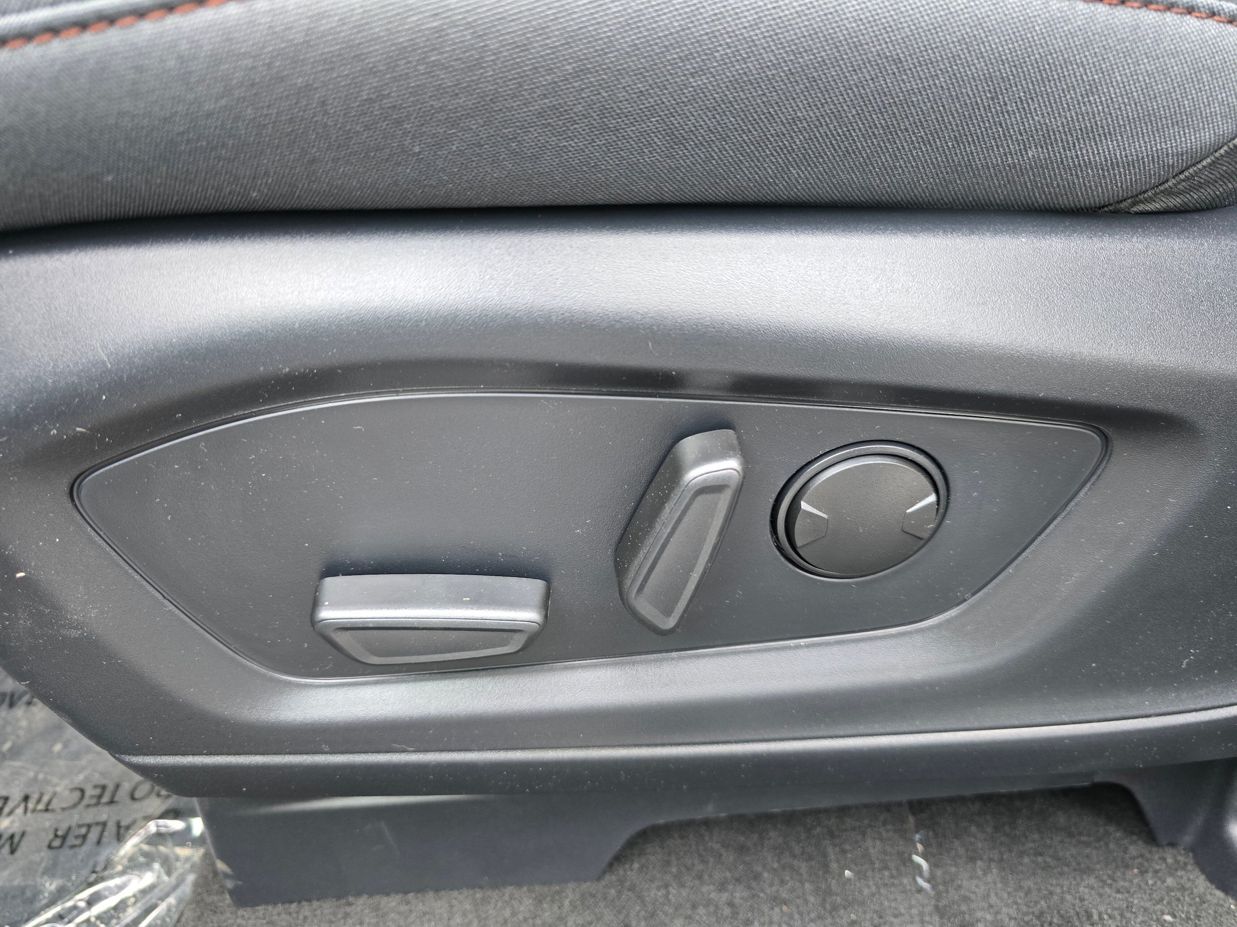 New 2026 Ford Explorer Active AWD/4WD image 17