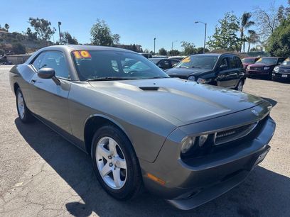 Used 2010 Dodge Challenger SE