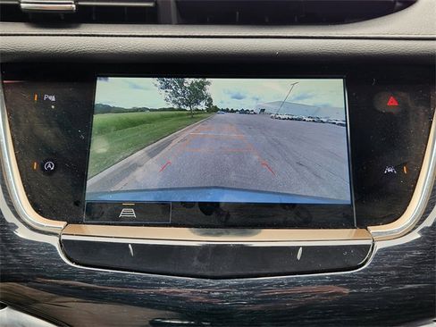 Used 2024 Cadillac XT6 Premium Luxury image 20