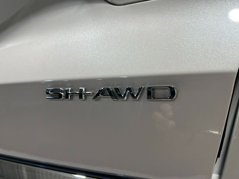 Used 2026 Acura MDX SH-AWD w/ Advance Package image 6