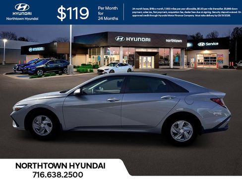 New 2026 Hyundai Elantra SE image 3