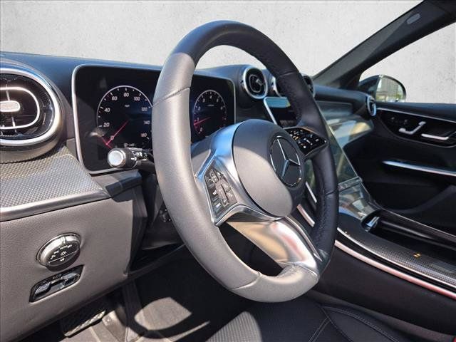 Used 2026 Mercedes-Benz GLC 300 image 9