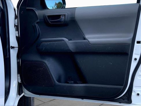 Used 2023 Toyota Tacoma SR RWD image 19