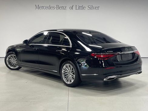 Used 2023 Mercedes-Benz S 580 4MATIC Sedan image 3
