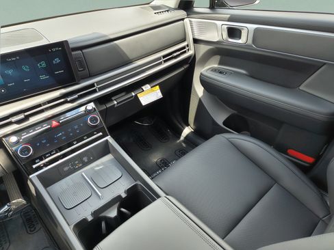 New 2027 Hyundai Santa Fe SEL FWD image 13