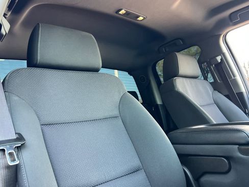 Used 2017 Chevrolet Silverado 1500 LT w/ All Star Edition image 18