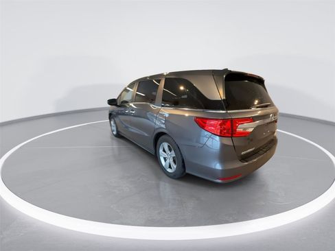 Used 2019 Honda Odyssey EX image 5