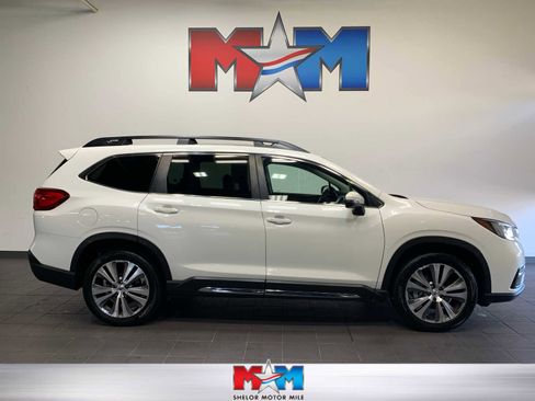 Used 2022 Subaru Ascent Limited image 1