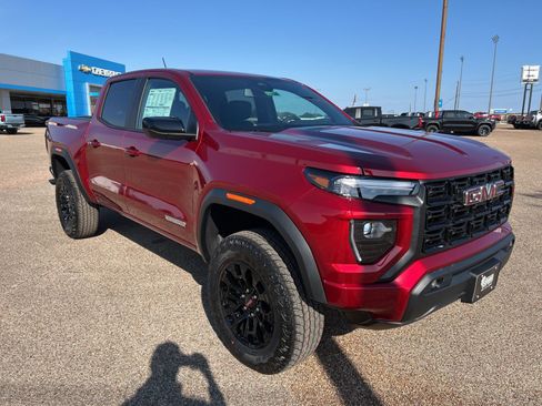 New 2026 GMC Canyon Elevation w/ Convenience Package RWD image 8