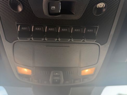 Used 2021 Ford F250 Platinum w/ FX4 Off-Road Package image 21